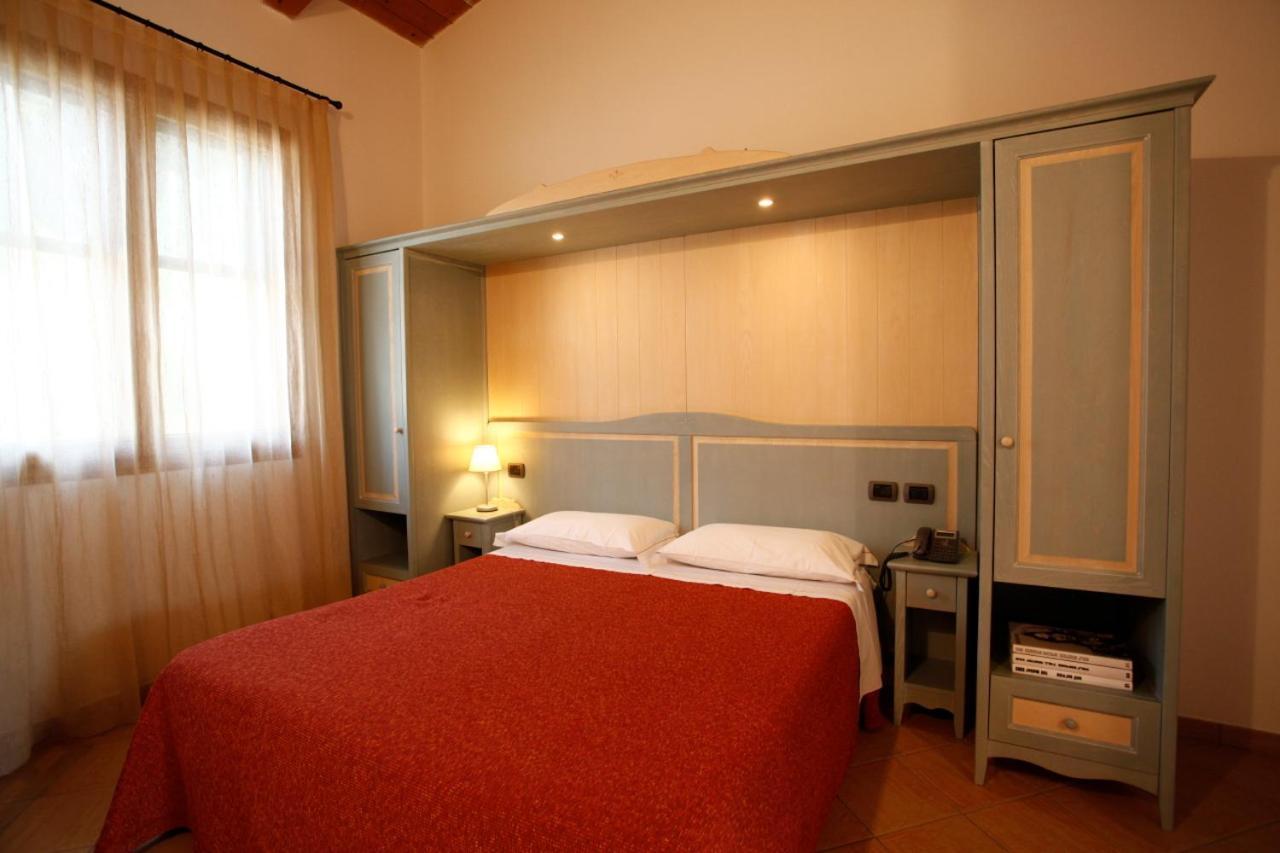 Due Ponti Village Cesenatico Exterior photo