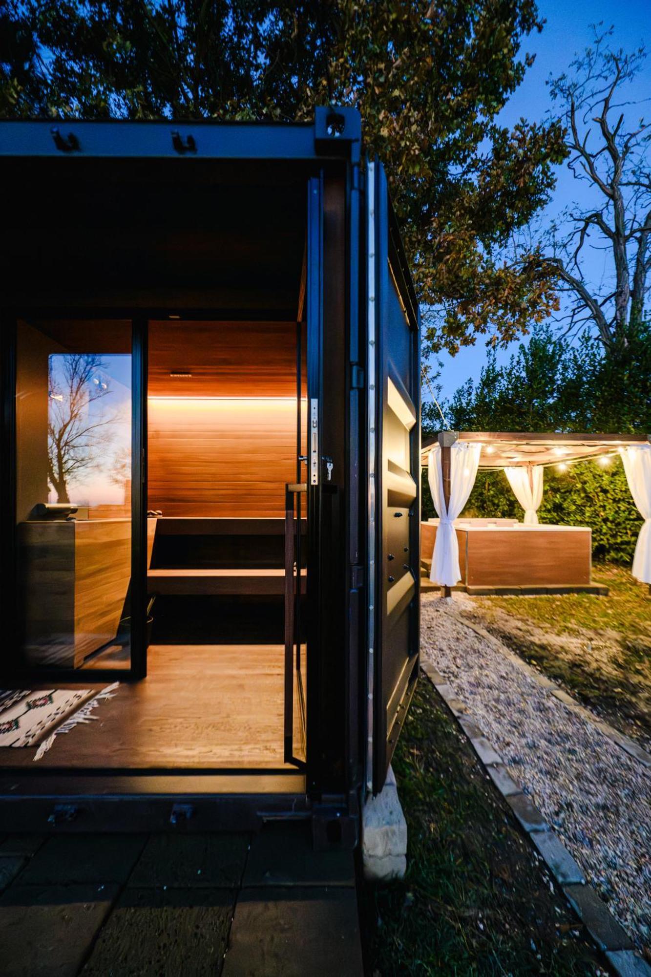 Due Ponti Village Cesenatico Exterior photo